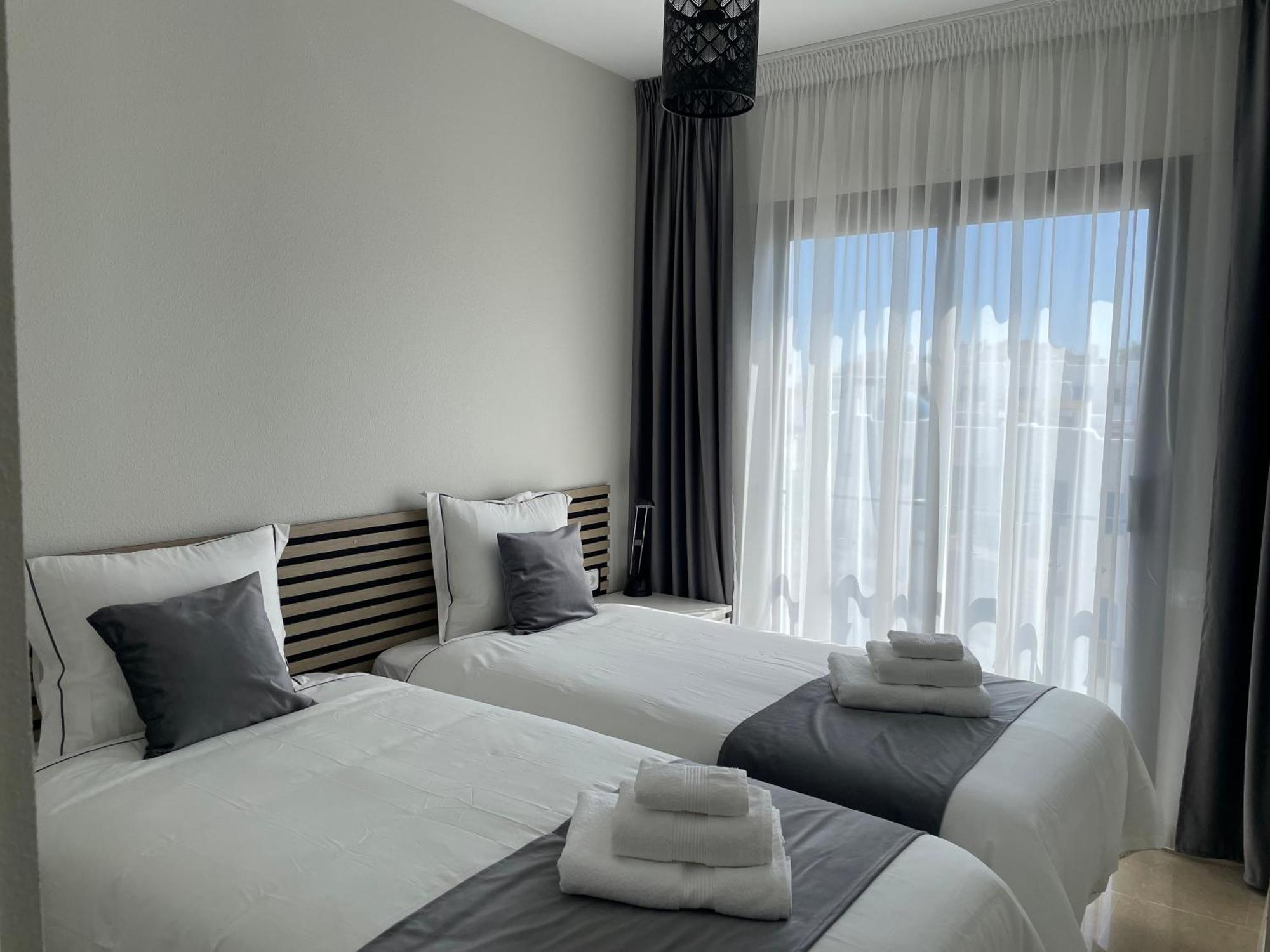 Apartamento En Marina Duquesa Castillo de Sabinillas Εξωτερικό φωτογραφία