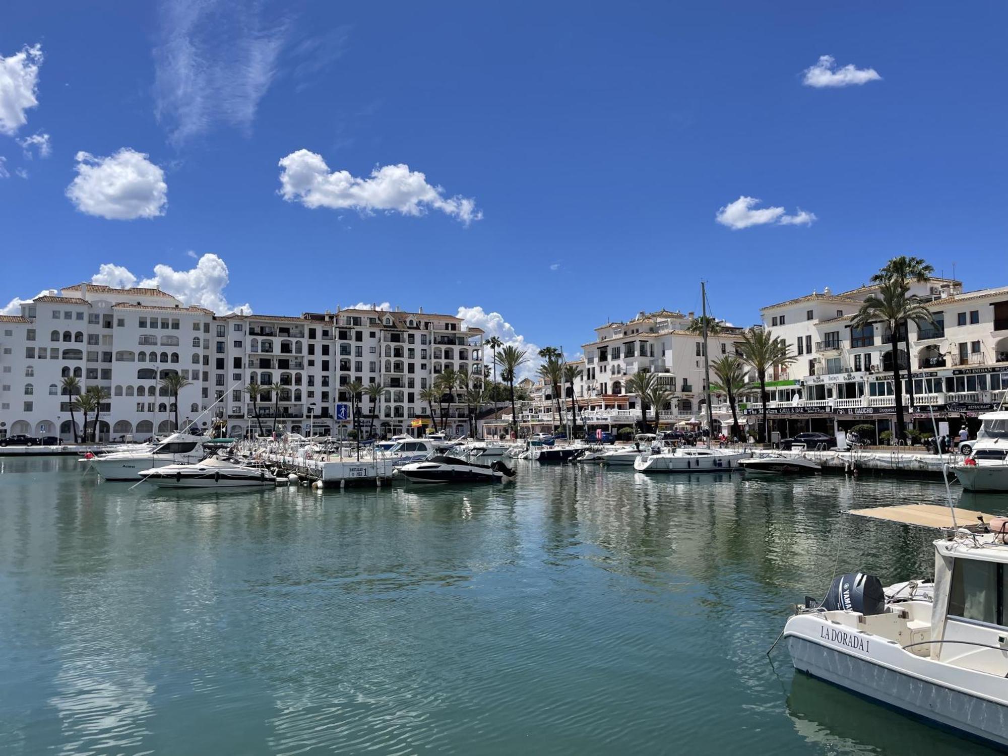 Apartamento En Marina Duquesa Castillo de Sabinillas Εξωτερικό φωτογραφία