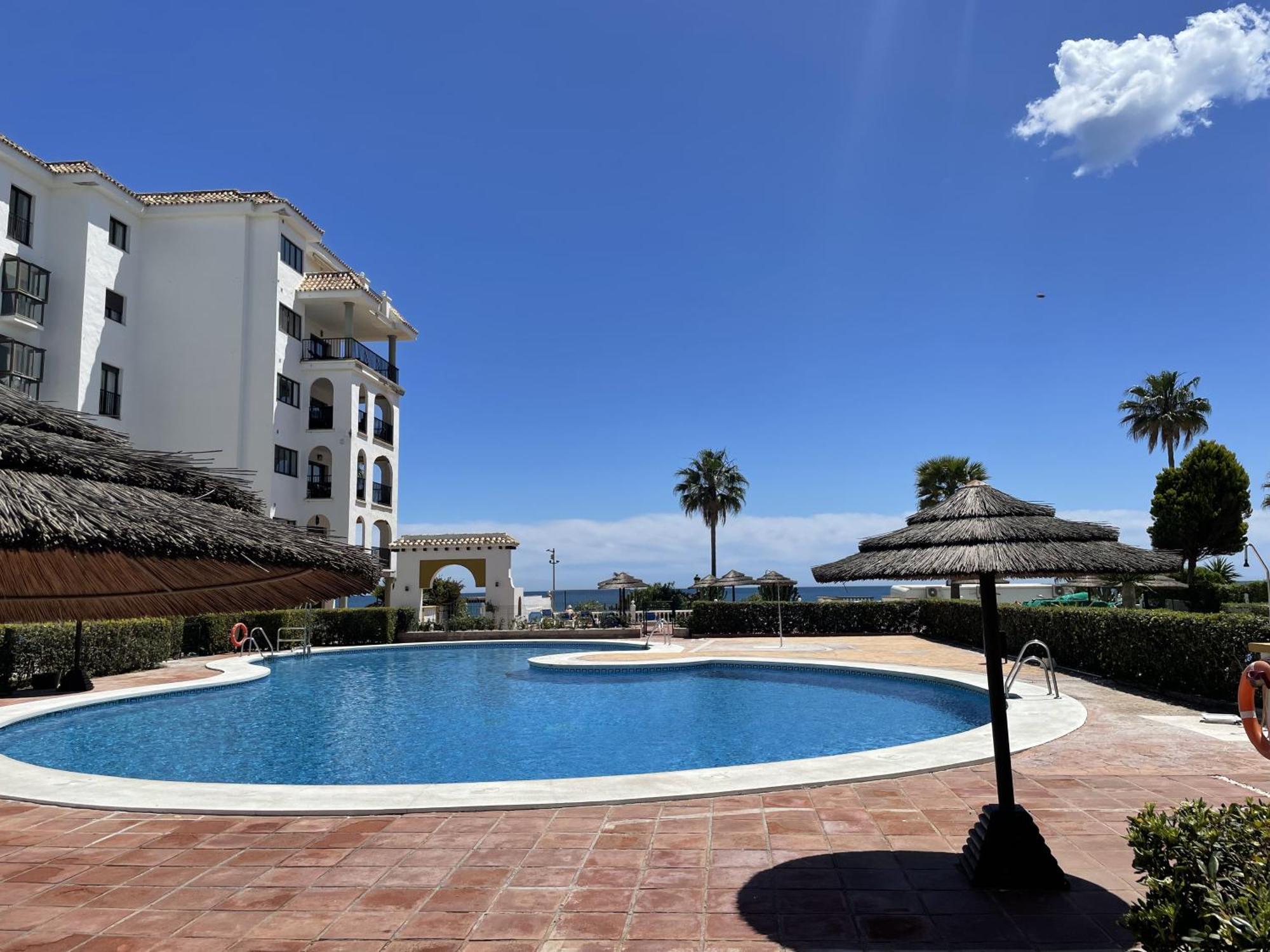 Apartamento En Marina Duquesa Castillo de Sabinillas Εξωτερικό φωτογραφία